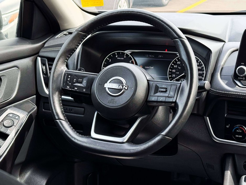 2024 Nissan Rogue S-15