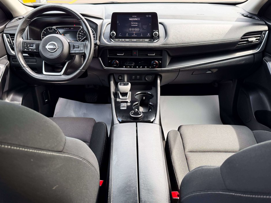 2024 Nissan Rogue S-14