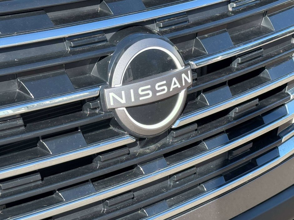 2024 Nissan Rogue S-10