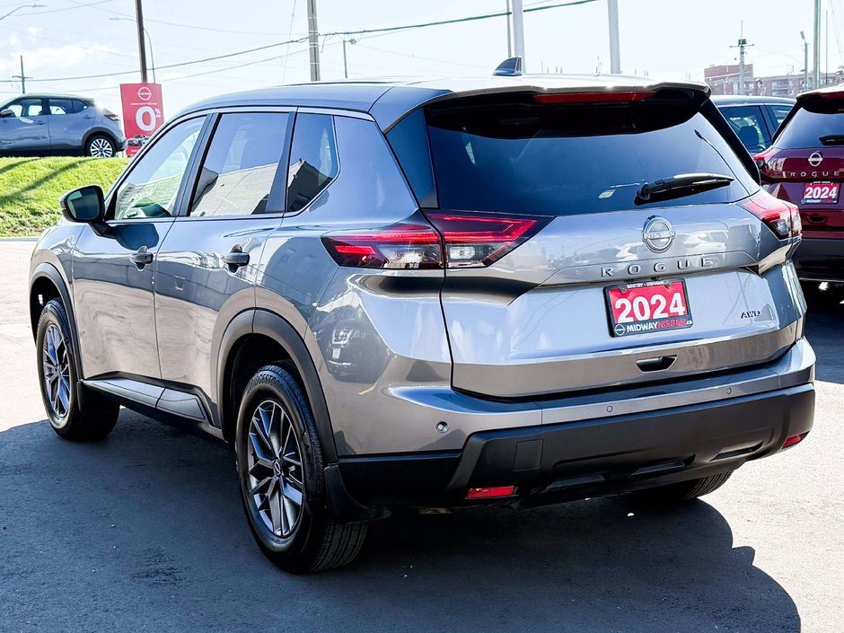 2024 Nissan Rogue S-5