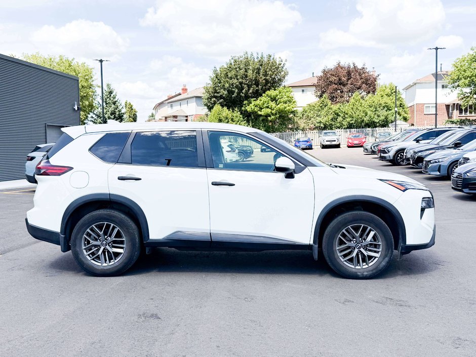 2024 Nissan Rogue S-8