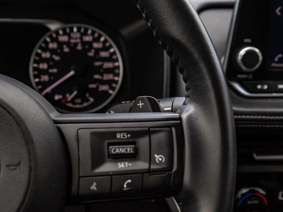 2024 Nissan Rogue S-12