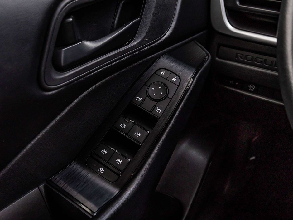 2024 Nissan Rogue S-15