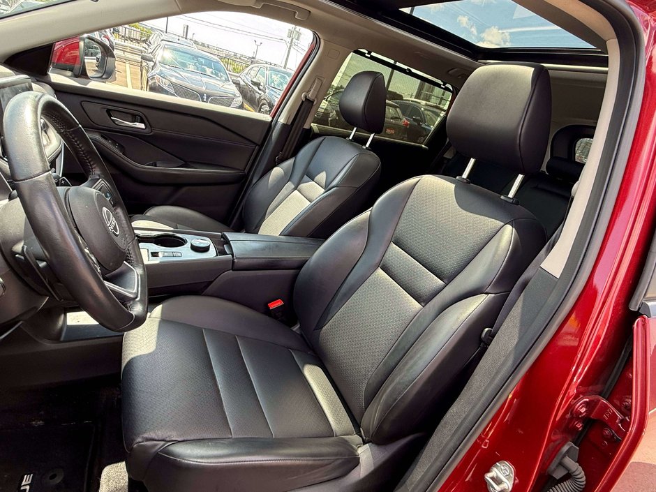 2024 Nissan Rogue SV-18