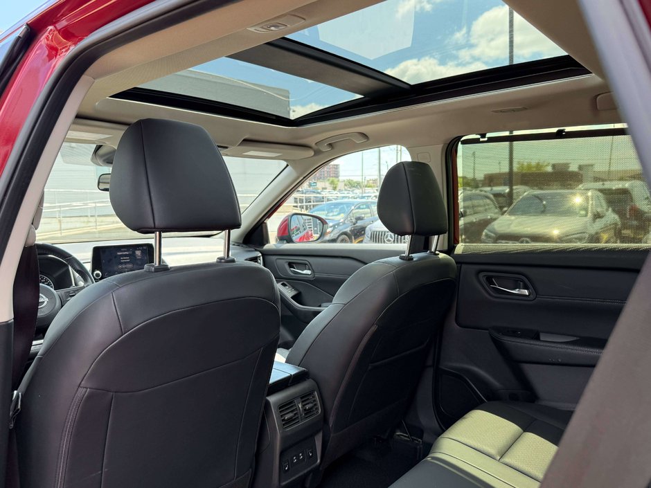 2024 Nissan Rogue SV-16