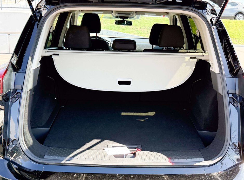 2024 Nissan Rogue S-14