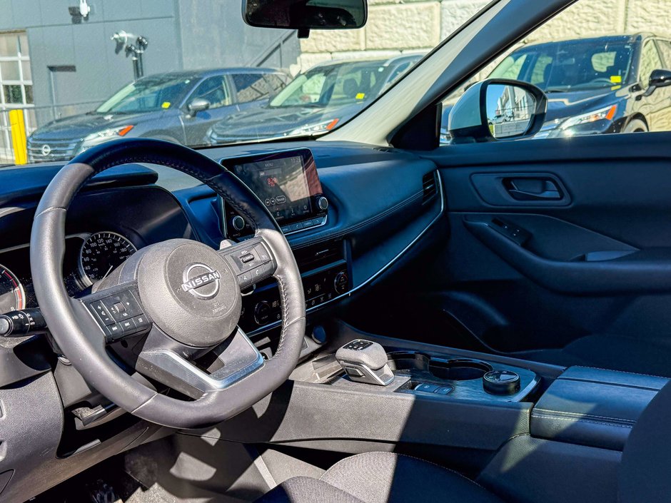 2024 Nissan Rogue S-14