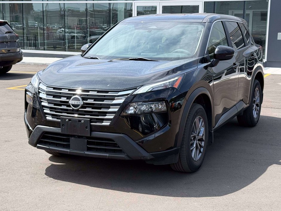 2024 Nissan Rogue S-3