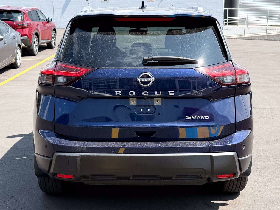 2024 Nissan Rogue SV-6
