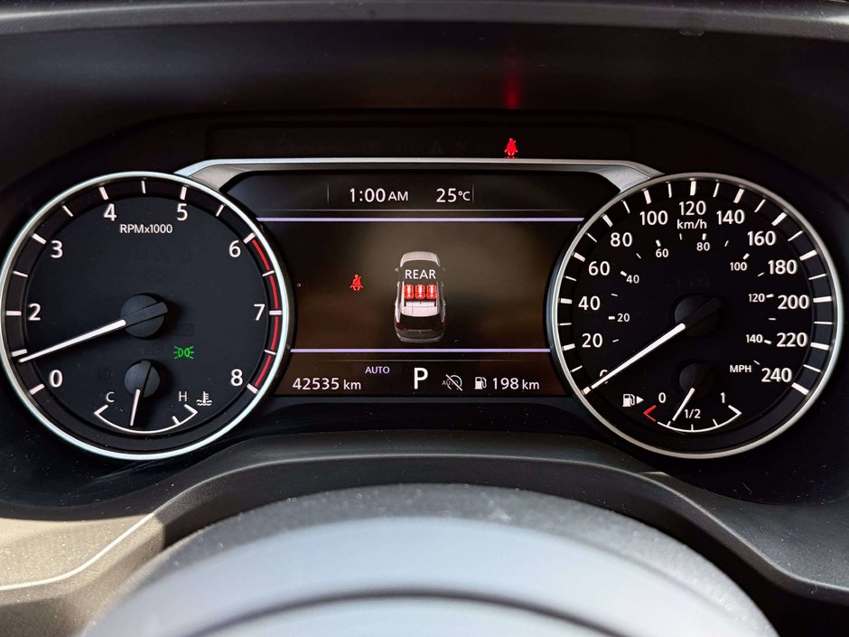 2024 Nissan Rogue SV-15