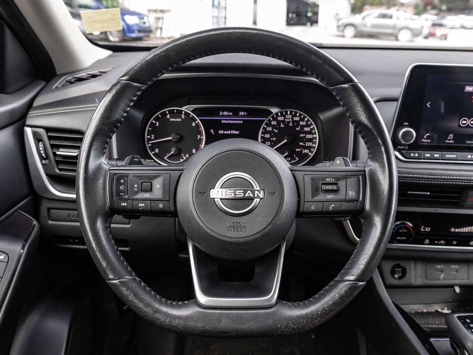 2024 Nissan Rogue S-8