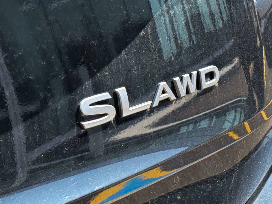 2024 Nissan Rogue SL-11