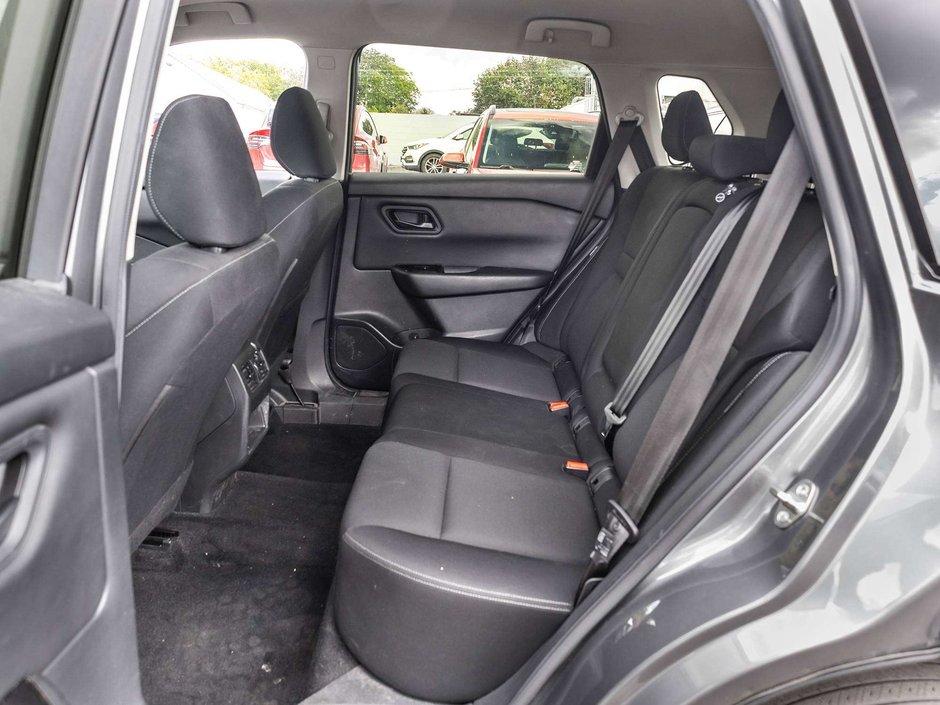 2024 Nissan Rogue S-20