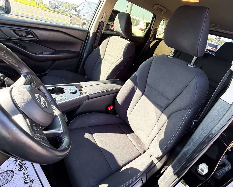 2024 Nissan Rogue S-20