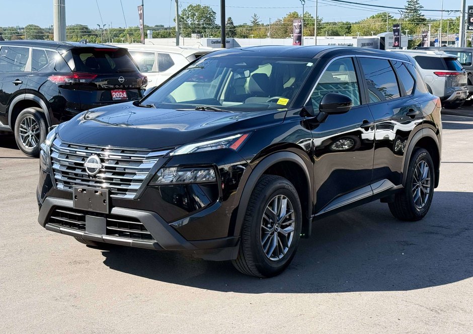 2024 Nissan Rogue S-3