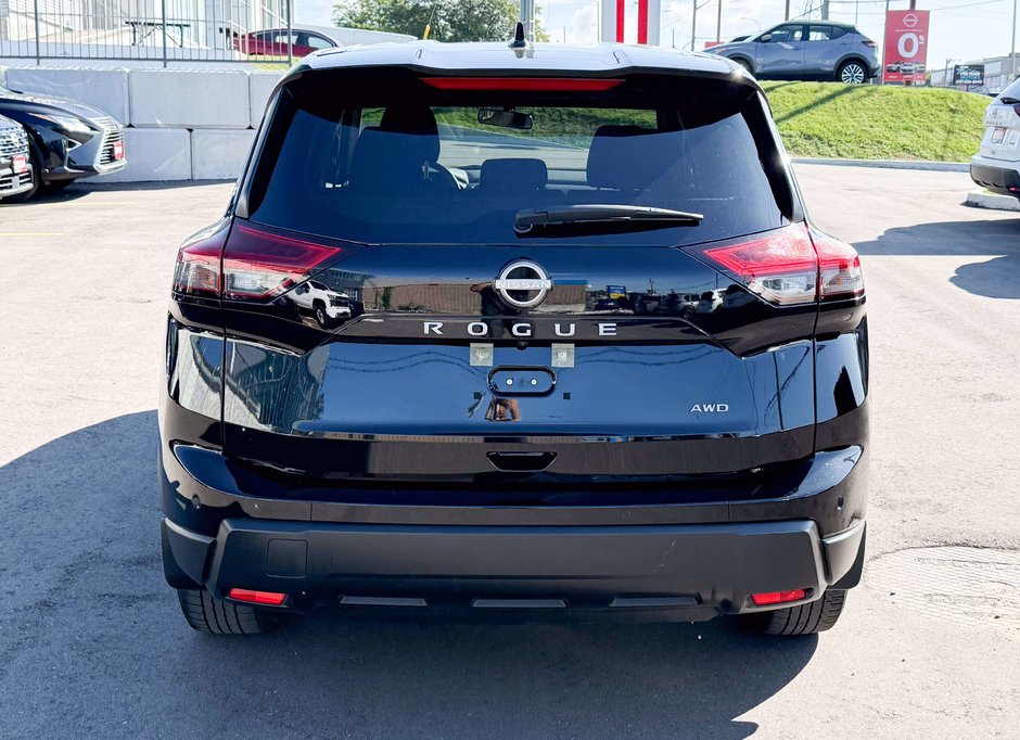 2024 Nissan Rogue S-6