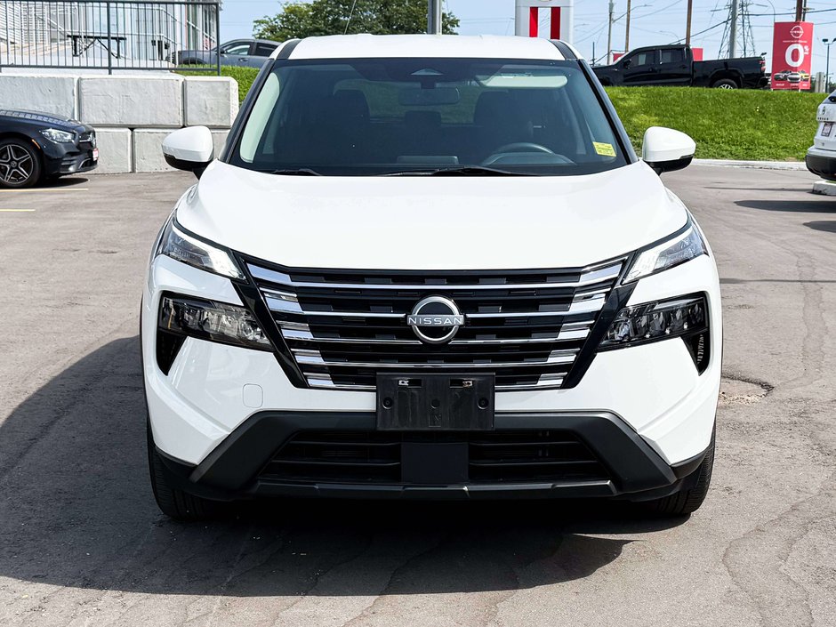 2024 Nissan Rogue S-2