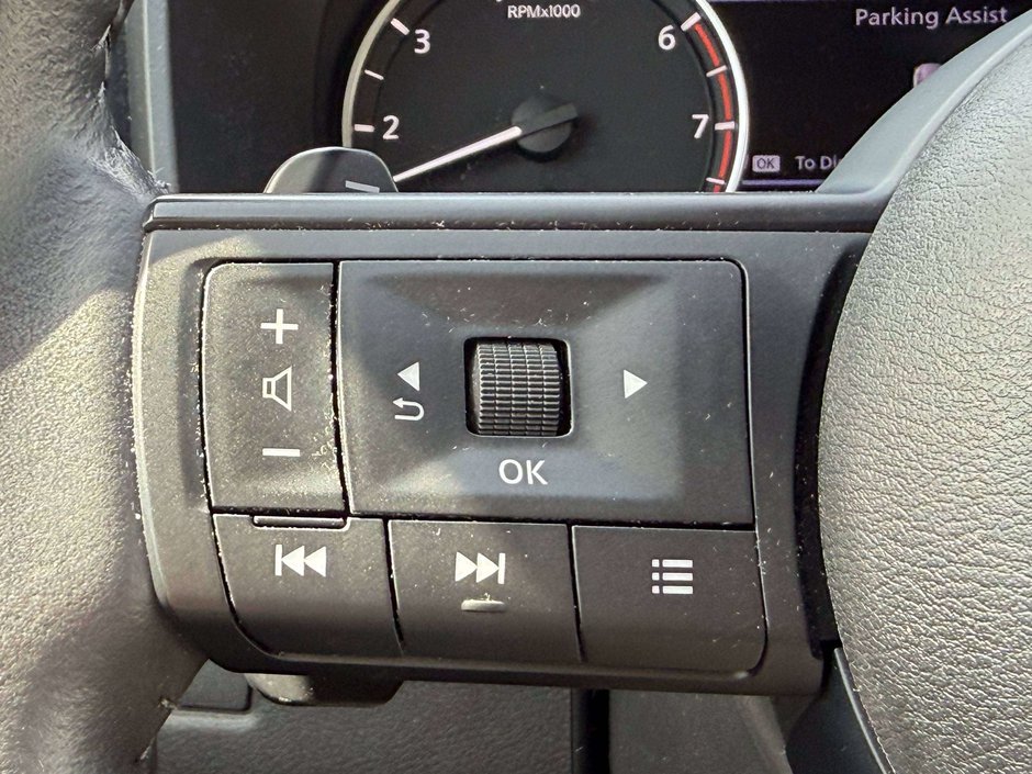 2024 Nissan Rogue S-21