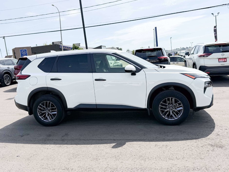 2024 Nissan Rogue S-8
