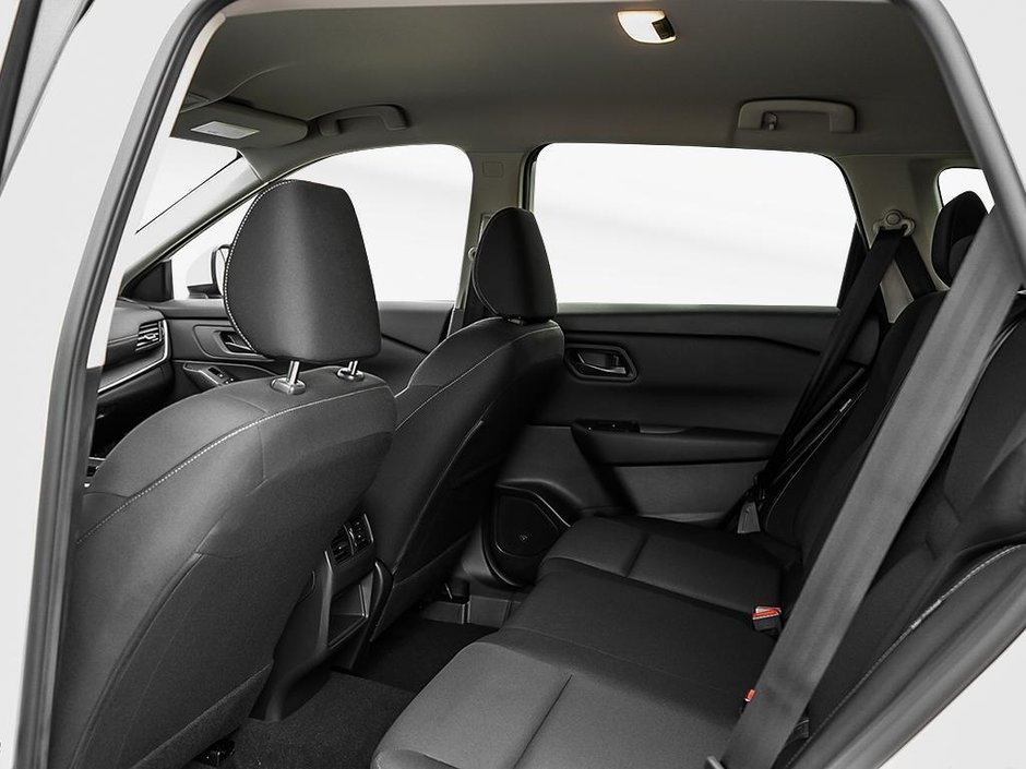 2025 Nissan Rogue S-20