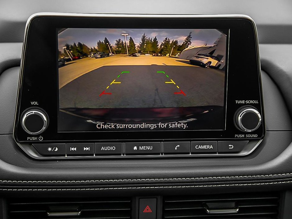 2025 Nissan Rogue SV MOONROOF-22