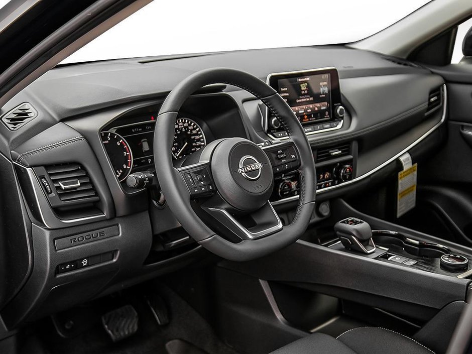 2025 Nissan Rogue S-11