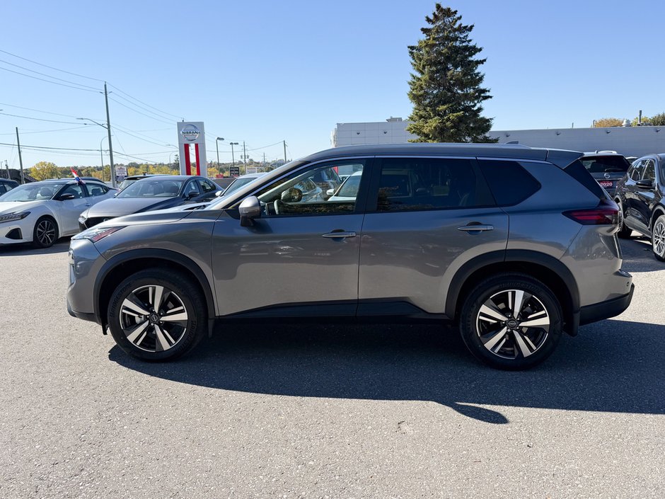 2025 Nissan Rogue SV Moonroof-3