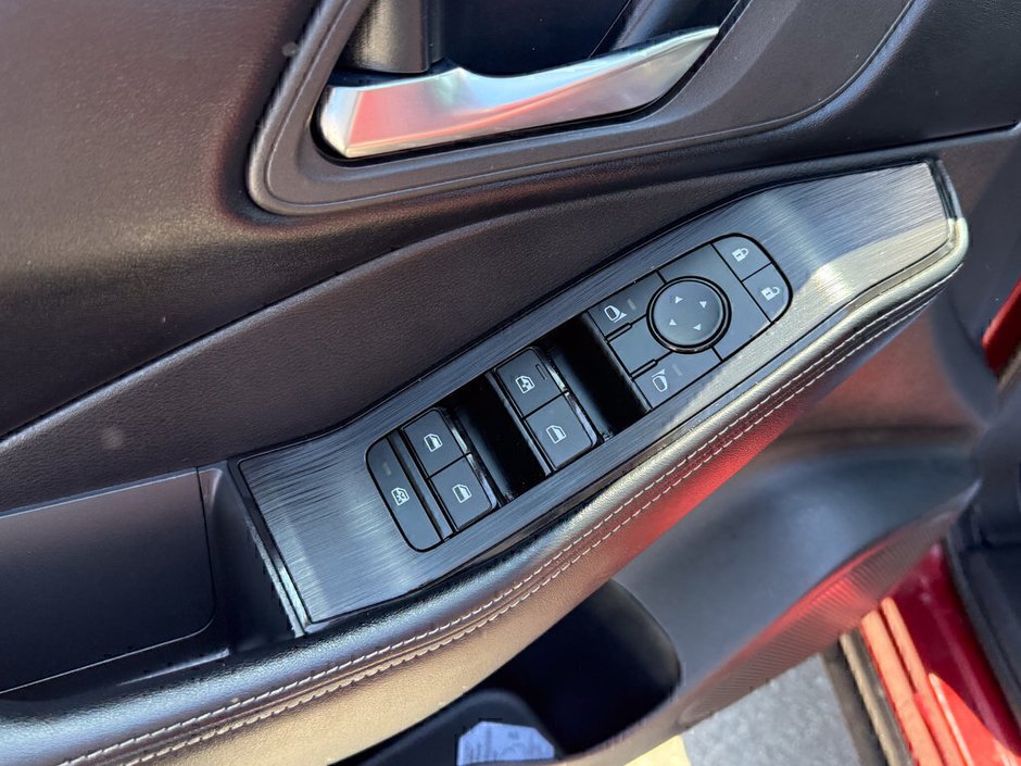 2025 Nissan Rogue SV-22