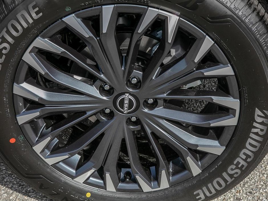 2026 Nissan Rogue Platinum-6