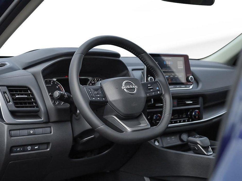 2026 Nissan Rogue SV Moonroof-11