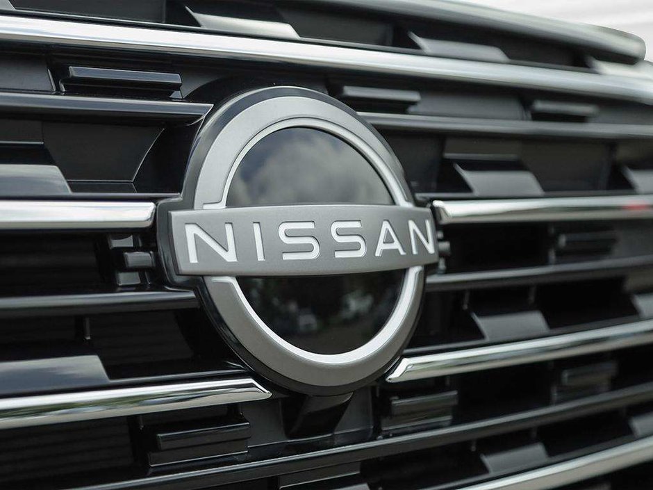 2026 Nissan Rogue SV Moonroof-9