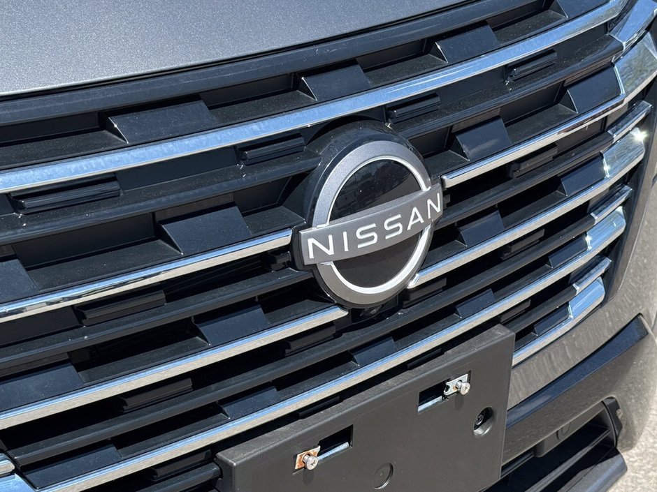 2026 Nissan Rogue Platinum-9