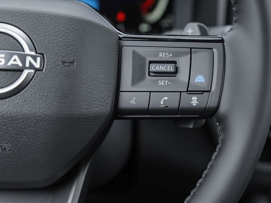 2026 Nissan Rogue Platinum-14