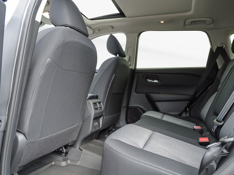 2026 Nissan Rogue SV Moonroof-21