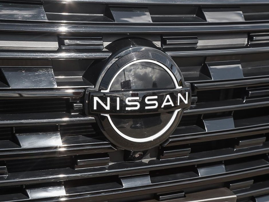 2026 Nissan Rogue SV Dark Armor-8
