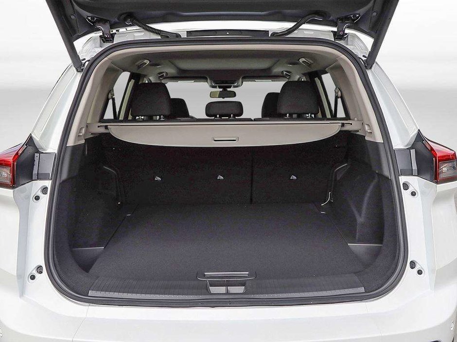 2026 Nissan Rogue SV Moonroof-6