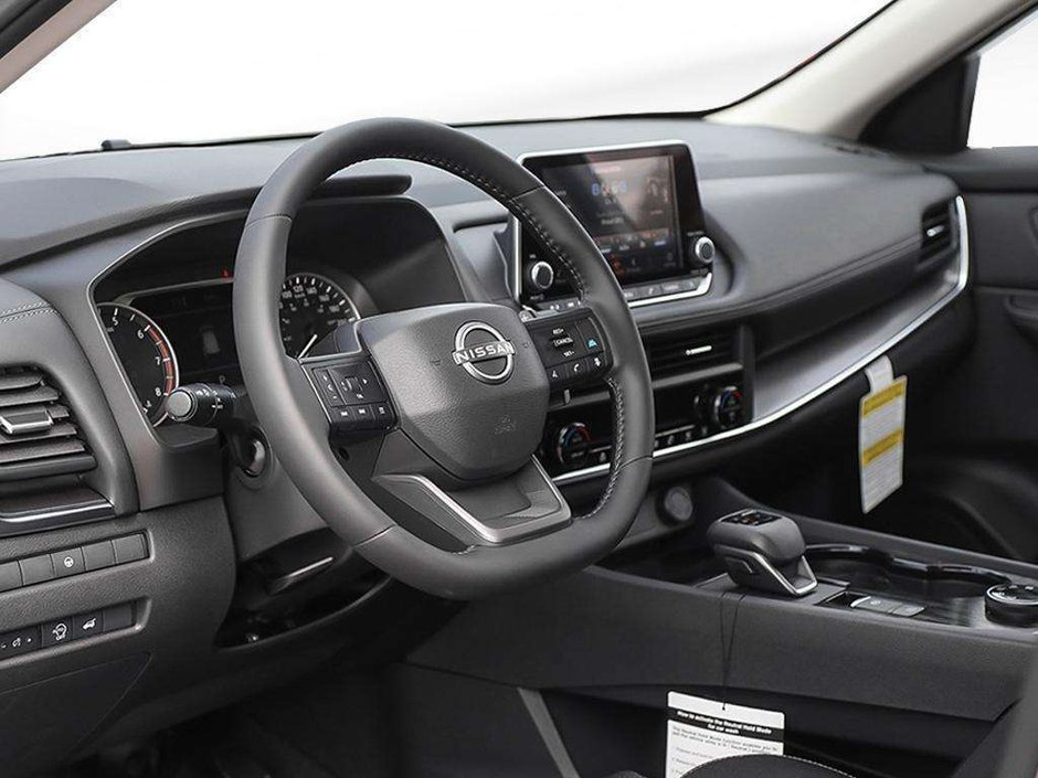 2026 Nissan Rogue SV Moonroof-11