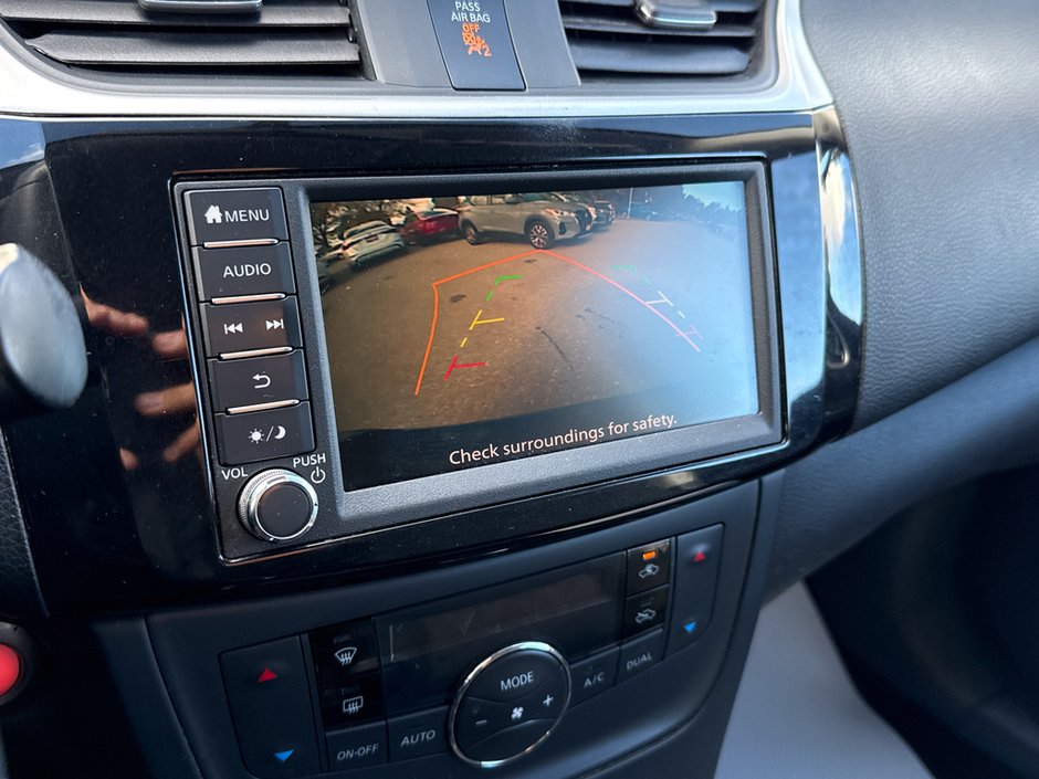 2019 Nissan Sentra 1.8 S-23