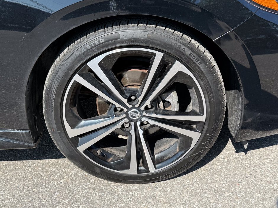 2020 Nissan Sentra SR-10