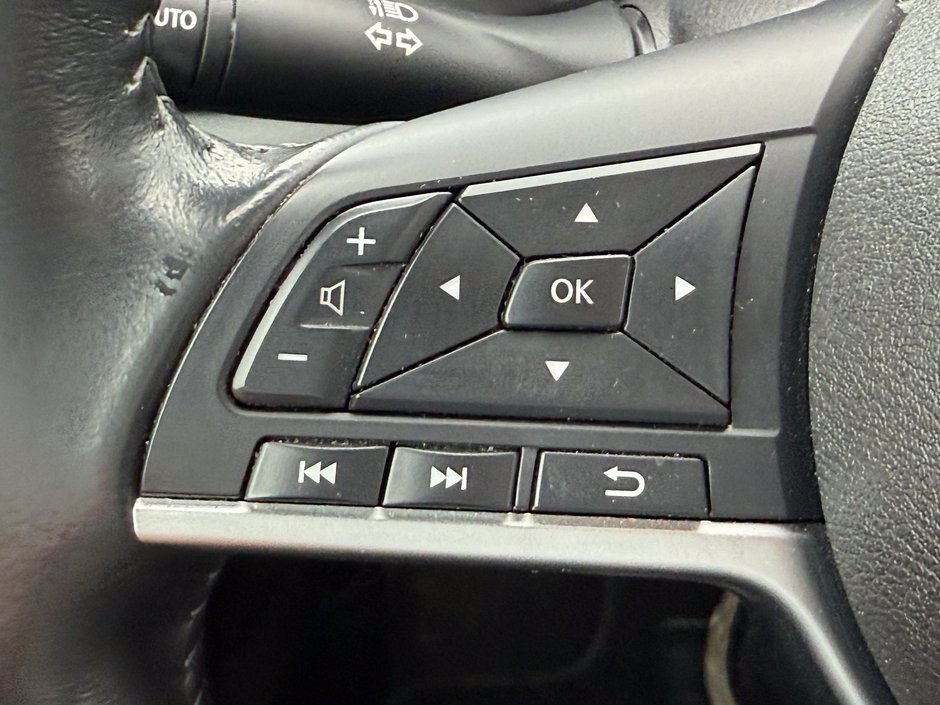 2021 Nissan Sentra SV-23