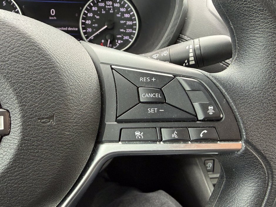 2024 Nissan Sentra SV-23