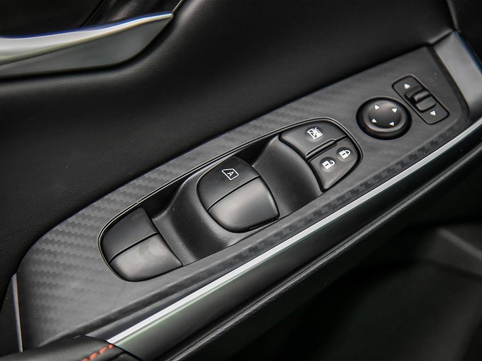 2025 Nissan Sentra SR-15