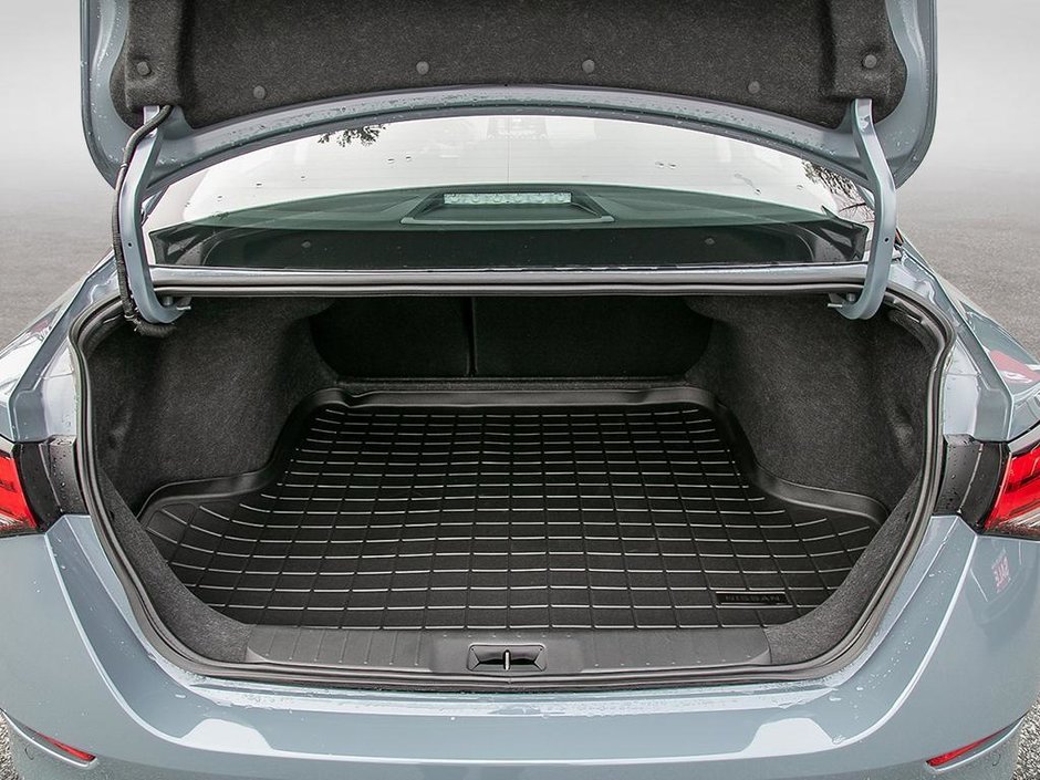 2025 Nissan Sentra SV-6