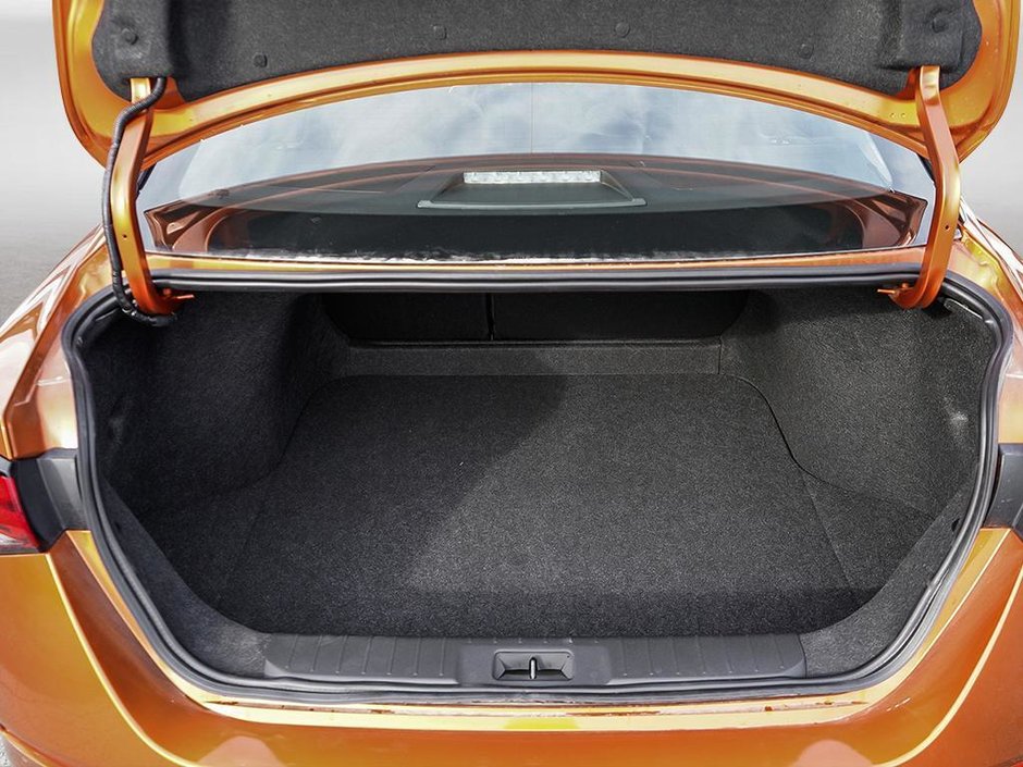2025 Nissan Sentra SR PREMIUM-6