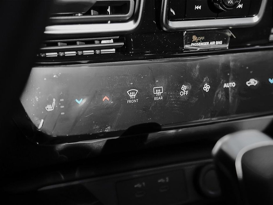 2026 Nissan Sentra SR Premium-15