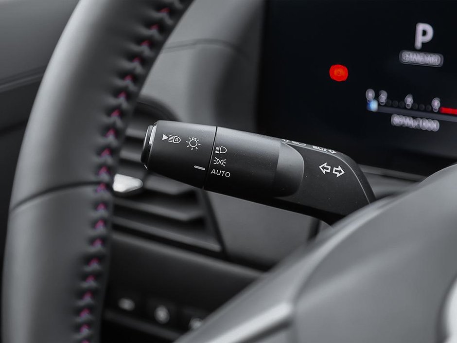 2026 Nissan Sentra SR Premium-14