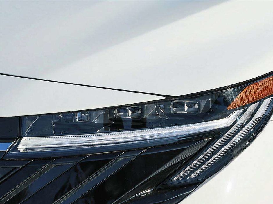 2026 Nissan Sentra SR-6