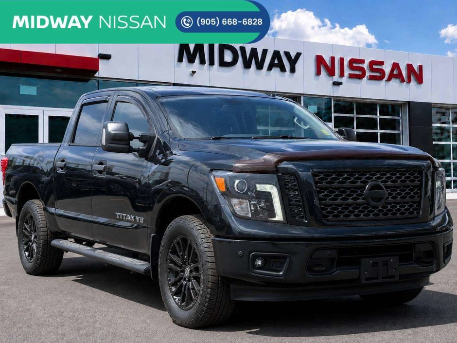 2018 Nissan Titan SL Midnight Edition-0