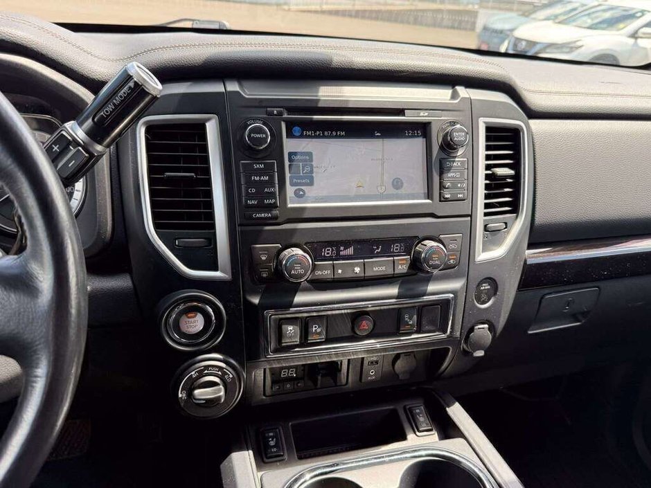 2018 Nissan Titan SL Midnight Edition-19