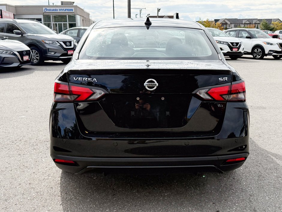 2021 Nissan Versa SR-4